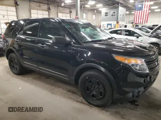2015 Ford Utility Police Interceptor with VIN 1FM5K8AR1FGC67073, listed as a Copart auction lot 79565404 with 82,694 mi miles and Non Repairable. Bid and sale history available at carsss.com. Image 4.