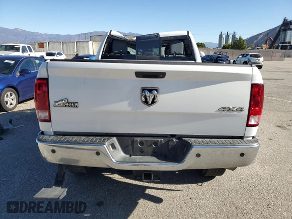 2018 Ram 2500 Big Horn with VIN 3C6UR5DL4JG427436, listed as a Copart auction lot 45536995 with 101,929 mi miles and Salvage title. Bid and sale history available at DreamBid. Image 6.