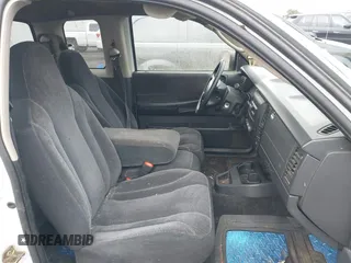 2003 Dodge Dakota SLT with VIN 1D7HL42N83S296040, listed as a IAAI auction lot 41462371 with 250,407 mi miles. Bid and sale history available at carsss.com. Image 5.