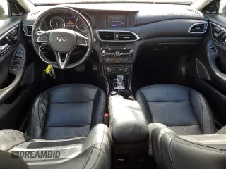 2018 Infiniti QX30 Premium with VIN SJKCH5CP0JA048053, listed as a Copart auction lot 48202385 with 90,578 mi miles and Salvage title. Bid and sale history available at DreamBid. Image 8.