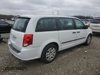 2015 Dodge Grand Caravan American Value with VIN 2C4RDGBG2FR635475, listed as a Copart auction lot 42033115 with 152,244 mi miles and Salvage Title. Bid and sale history available at DreamBid. Image 3.