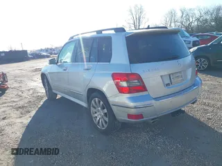 2011 Mercedes-Benz GLK 350 with VIN WDCGG8HB6BF623406, listed as a IAAI auction lot 41693977 with 154,546 mi miles and . Bid and sale history available at DreamBid. Image 3.