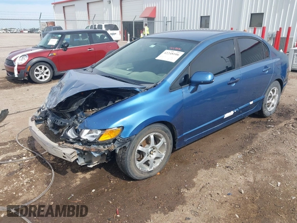 2008 Honda Civic LX z VIN 1HGFA16578L096964, wystawiony jako IAAI lot #42248106 z przebiegiem 173 108 mil mil oraz . Historia ofert i sprzedaży dostępna na DreamBid. Obrazek 18.