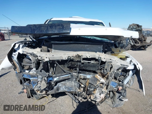 2020 Ford F-250 XL z VIN 1FT7W2B66LEC42311, wystawiony jako IAAI lot #41262022 z przebiegiem Nie podano mil oraz . Historia ofert i sprzedaży dostępna na DreamBid. Obrazek 11.