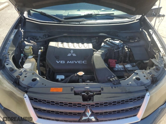 2008 Mitsubishi Outlander LS with VIN JA4MT31X68Z012841, listed as a Copart auction lot 73125604 with 111,015 mi miles and Salvage Title. Bid and sale history available at carsss.com. Image 12.