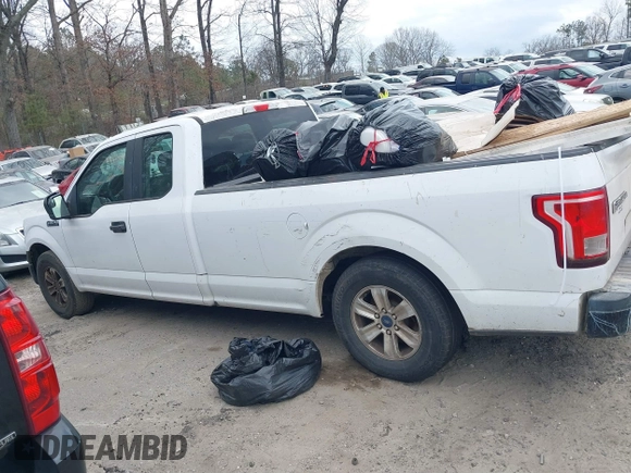 2016 Ford F-150 XL with VIN 1FTEX1CFXGKF29462, listed as a IAAI auction lot 41723301 with 225,174 mi miles and . Bid and sale history available at carsss.com. Image 14.