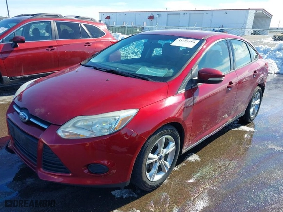 2014 Ford Focus SE with VIN 1FADP3F22EL230061, listed as a IAAI auction lot 41751586 with 104,632 mi miles. Bid and sale history available at carsss.com. Image 2.