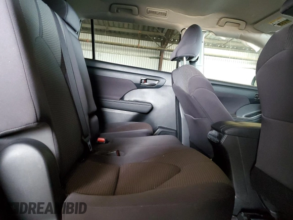 2020 Toyota Highlander LE with VIN 5TDBZRBH2LS026347, listed as a Copart auction lot 54532345 with 27,339 mi miles and Salvage title. Bid and sale history available at DreamBid. Image 11.