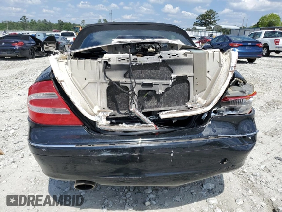 2005 Mercedes-Benz CLK 320 z VIN WDBTK65G75T054495, wystawiony jako Copart lot #56120585 z przebiegiem 130 029 mil mil oraz Szkoda całkowita • Salvage title. Historia ofert i sprzedaży dostępna na DreamBid. Obrazek 6.