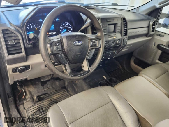 2017 Ford F-250 XL with VIN 1FTBF2A68HEE82088, listed as a IAAI auction lot 42731371 with 144,889 mi miles and . Bid and sale history available at DreamBid. Image 21.