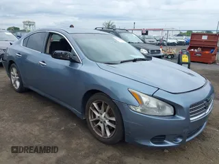 2011 Nissan Maxima SV z VIN 1N4AA5AP9BC808140, wystawiony jako IAAI lot #42257514 z przebiegiem 190 943 mil mil oraz . Historia ofert i sprzedaży dostępna na DreamBid. Obrazek 1.