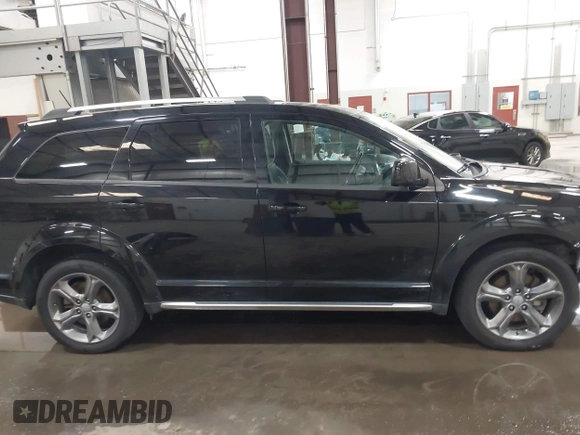 2017 Dodge Journey Crossroad Plus with VIN 3C4PDDGGXHT502381, listed as a IAAI auction lot 41869917 with 115,737 mi miles and . Bid and sale history available at DreamBid. Image 14.