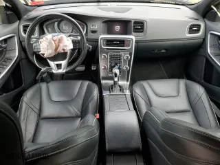 2017 Volvo V60 R-Design Platinum with VIN YV149MSS5H1369658, listed as a Copart auction lot 66592114 with 0 mi miles and Salvage Title. Bid and sale history available at carsss.com. Image 8.