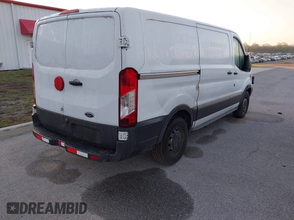 2016 Ford Transit Cargo с VIN 1FTYE1YM5GKB08596, выставлен на аукционе IAAI как лот 41459496 с пробегом 162 128 миль миль и . История ставок и продаж доступна на DreamBid. Изображение 4.
