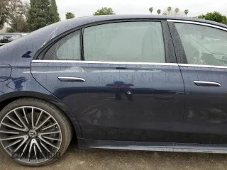 2022 Mercedes-Benz S 500 z VIN W1K6G6DB5NA110800, wystawiony jako Copart lot #48789035 z przebiegiem Nie podano mil oraz Szkoda całkowita • Salvage title. Historia ofert i sprzedaży dostępna na DreamBid. Obrazek 10.