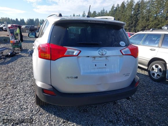 2015 Toyota RAV4 Limited with VIN 2T3DFREV5FW290572, listed as a IAAI auction lot 40566258 with 70,431 mi miles. Bid and sale history available at carsss.com. Image 17.