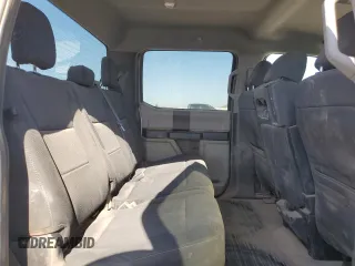 2019 Ford F-150 XL with VIN 1FTEW1EPXKKD82772, listed as a Copart auction lot 61176535 with 121,067 mi miles and Salvage title. Bid and sale history available at DreamBid. Image 10.