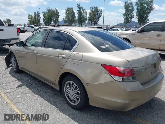 2008 Honda Accord LX z VIN JHMCP26318C025410, wystawiony jako IAAI lot #42244352 z przebiegiem 187 929 mil mil oraz . Historia ofert i sprzedaży dostępna na DreamBid. Obrazek 3.