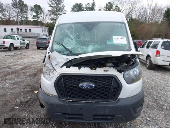 2021 Ford Transit Cargo with VIN 1FTBR1C87MKA12520, listed as a IAAI auction lot 41143999 with 88,943 mi miles and . Bid and sale history available at DreamBid. Image 12.