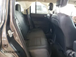 2016 Jeep Patriot Latitude z VIN 1C4NJPFA5GD699012, wystawiony jako Copart lot #55555095 z przebiegiem 82 643 mil mil oraz Szkoda całkowita • Salvage title. Historia ofert i sprzedaży dostępna na DreamBid. Obrazek 11.