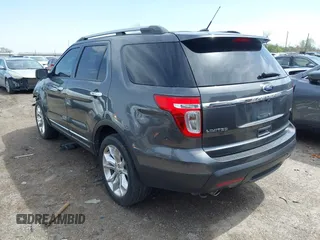 2015 Ford Explorer Limited z VIN 1FM5K8F8XFGB58711, wystawiony jako IAAI lot #41920555 z przebiegiem 129 323 mil mil oraz . Historia ofert i sprzedaży dostępna na DreamBid. Obrazek 3.