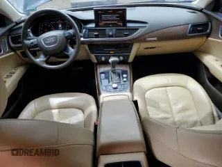 2012 Audi A7 Premium Plus z VIN WAUYGAFC1CN155098, wystawiony jako Copart lot #59036725 z przebiegiem 124 657 mil mil oraz Tytuł czysty. Historia ofert i sprzedaży dostępna na DreamBid. Obrazek 8.