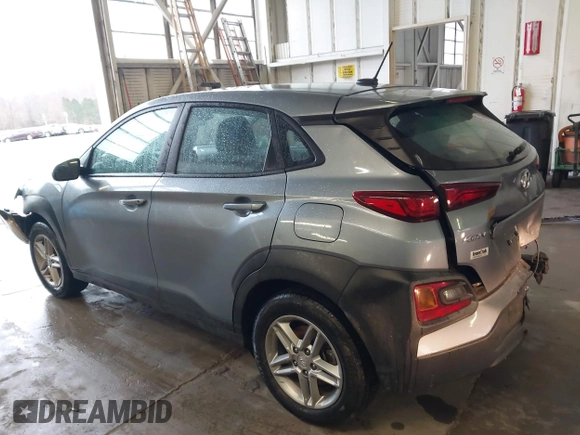 2021 Hyundai Kona SE z VIN KM8K1CAA4MU645470, wystawiony jako IAAI lot #41727340 z przebiegiem 71 932 mil mil oraz . Historia ofert i sprzedaży dostępna na DreamBid. Obrazek 14.