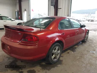 2005 Dodge Stratus SXT z VIN 1B3EL46R35N628222, wystawiony jako IAAI lot #41699883 z przebiegiem 140 844 mil mil oraz . Historia ofert i sprzedaży dostępna na DreamBid. Obrazek 4.
