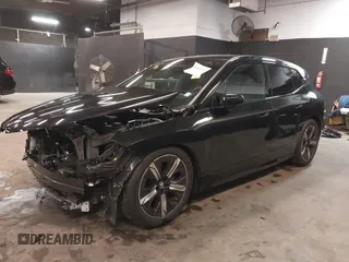 2025 BMW iX M60 z VIN WB533CF02SCS73399, wystawiony jako IAAI lot #41801132 z przebiegiem 3 766 mil mil oraz . Historia ofert i sprzedaży dostępna na DreamBid. Obrazek 20.