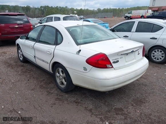 2001 Ford Taurus SES with VIN 1FAFP55U71A199807, listed as a IAAI auction lot 41761350 with 157,400 mi miles. Bid and sale history available at carsss.com. Image 3.