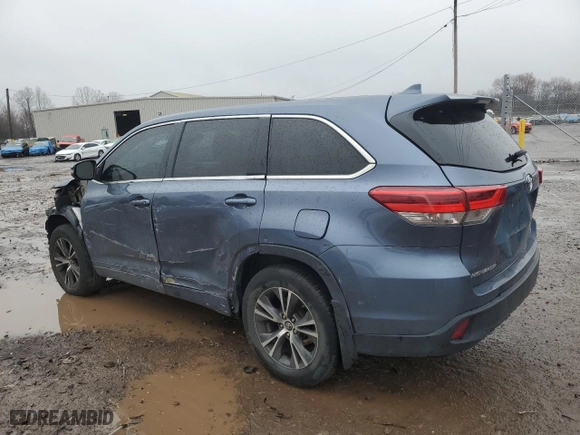 2018 Toyota Highlander LE with VIN 5TDBZRFH8JS887099, listed as a Copart auction lot 50317985 with 113,574 mi miles and Salvage Title. Bid and sale history available at carsss.com. Image 2.
