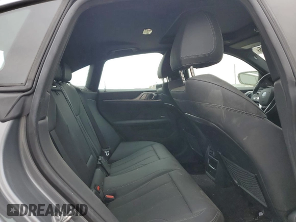 2023 BMW i4 eDrive35 z VIN WBY43AW06PFR23434, wystawiony jako Copart lot #54530055 z przebiegiem 16 920 mil mil oraz Szkody całkowita. Historia ofert i sprzedaży dostępna na DreamBid. Obrazek 10.