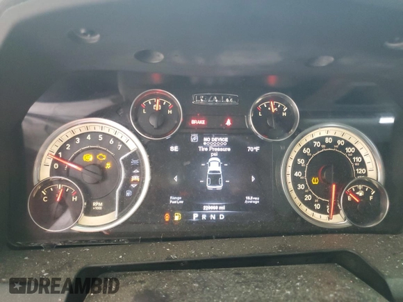 2014 Ram 1500 Big Horn z VIN 1C6RR6GG7ES159586, wystawiony jako Copart lot #74671024 z przebiegiem 220 060 mil mil oraz Szkoda całkowita • Salvage title. Historia ofert i sprzedaży dostępna na DreamBid. Obrazek 9.