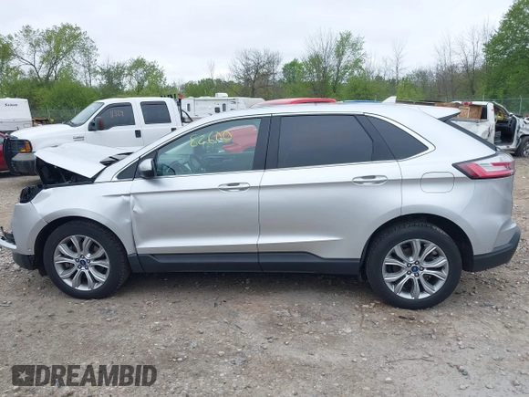 2019 Ford Edge Titanium with VIN 2FMPK4K99KBB56336, listed as a IAAI auction lot 42282600 with 52,422 mi miles and . Bid and sale history available at DreamBid. Image 15.