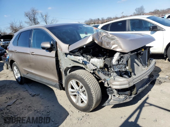 2020 Ford Edge SEL z VIN 2FMPK4J96LBA61574, wystawiony jako Copart lot #45883045 z przebiegiem 54 390 mil mil oraz Szkoda całkowita • Salvage title. Historia ofert i sprzedaży dostępna na DreamBid. Obrazek 4.