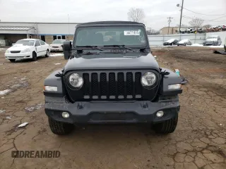 2022 Jeep Wrangler Unlimited Sport S with VIN 1C4HJXDGXNW242038, listed as a Copart auction lot 44771015 with 40,582 mi miles and Salvage Title. Bid and sale history available at DreamBid. Image 5.