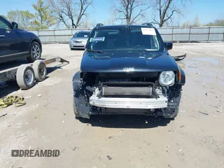 2018 Jeep Renegade Latitude with VIN ZACCJBBB8JPG82416, listed as a IAAI auction lot 41977023 with 75,092 mi miles and . Bid and sale history available at carsss.com. Image 6.