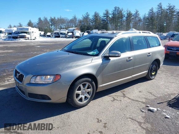 2008 Volvo V70 with VIN YV1BW982881009997, listed as a IAAI auction lot 41642270 with 116,010 mi miles and . Bid and sale history available at DreamBid. Image 2.