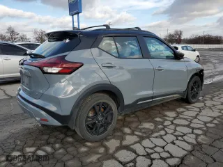 2022 Nissan Kicks SR with VIN 3N1CP5DV3NL519715, listed as a Copart auction lot 84042474 with 43,251 mi miles and Non Repairable. Bid and sale history available at carsss.com. Image 3.