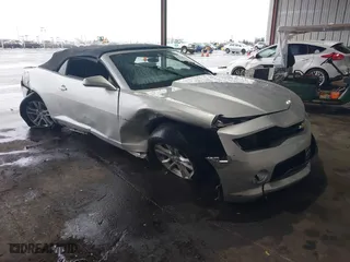 2015 Chevrolet Camaro LT with VIN 2G1FD3D33F9229817, listed as a IAAI auction lot 41116924 with 1 mi miles. Bid and sale history available at carsss.com. Image 1.