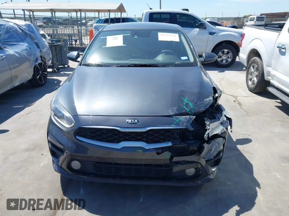 2021 Kia Forte LXS z VIN 3KPF24ADXME356322, wystawiony jako IAAI lot #42237624 z przebiegiem 52 609 mil mil oraz . Historia ofert i sprzedaży dostępna na DreamBid. Obrazek 12.