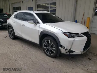 2020 Lexus UX with VIN JTHP9JBH9L2032384, listed as a Copart auction lot 50824393 with 43,709 mi miles. Bid and sale history available at carsss.com. Image 4.
