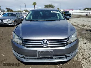 2012 Volkswagen Passat SE with VIN 1VWBP7A37CC012443, listed as a Copart auction lot 47641885 with 191,843 mi miles and Salvage Title. Bid and sale history available at carsss.com. Image 5.