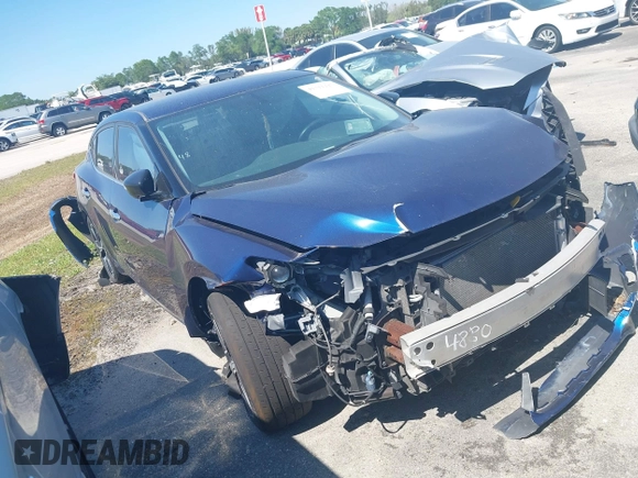 2017 Nissan Maxima SV with VIN 1N4AA6AP9HC414880, listed as a IAAI auction lot 41311227 with 54,570 mi miles and . Bid and sale history available at DreamBid. Image 1.