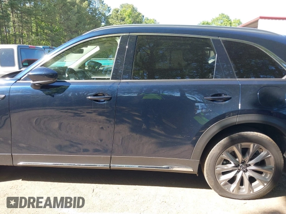 2024 Mazda CX-90 3.3 Turbo Premium with VIN JM3KKDHD3R1133321, listed as a IAAI auction lot 42125203 with 42,023 mi miles. Bid and sale history available at carsss.com. Image 14.