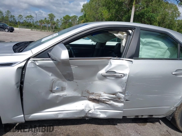 2012 Cadillac CTS with VIN 1G6DM5E37C0126305, listed as a IAAI auction lot 42001466 with 150,566 mi miles and . Bid and sale history available at DreamBid. Image 6.