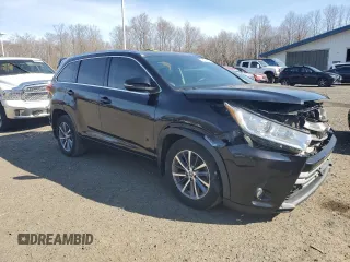 2018 Toyota Highlander SE z VIN 5TDJZRFH6JS553195, wystawiony jako Copart lot #48784505 z przebiegiem 129 674 mil mil oraz Tytuł czysty. Historia ofert i sprzedaży dostępna na DreamBid. Obrazek 4.