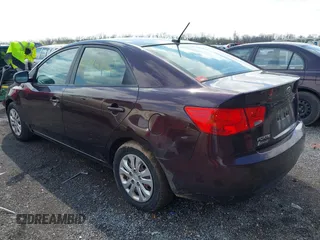 2011 Kia Forte EX with VIN KNAFU4A24B5457273, listed as a IAAI auction lot 41918785 with 172,687 mi miles. Bid and sale history available at carsss.com. Image 3.