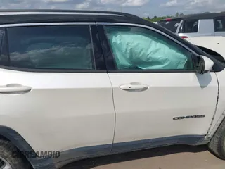 2019 Jeep Compass Limited with VIN 3C4NJDCB3KT594368, listed as a IAAI auction lot 41956414 with 88,198 mi miles and . Bid and sale history available at DreamBid. Image 13.