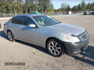 2009 Infiniti G37 Journey with VIN JNKCV61E39M014992, listed as a IAAI auction lot 42024943 with 191,985 mi miles. Bid and sale history available at carsss.com. Image 1.